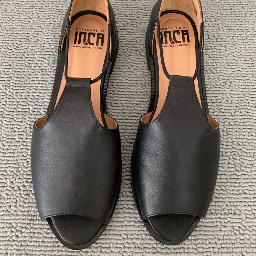 Fortress of Inca shoes,  Very unique sandal flat.(Size 37)